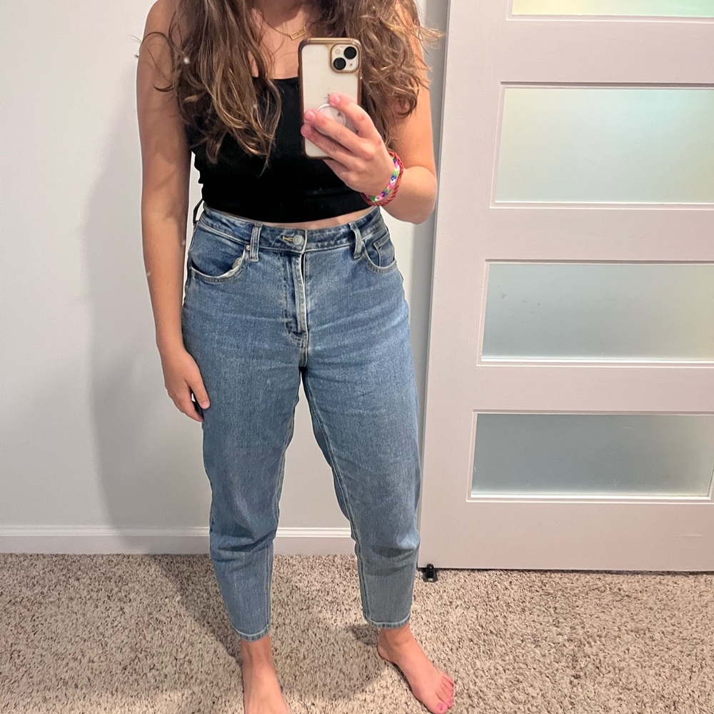 Super High-Rise Tapered Jean